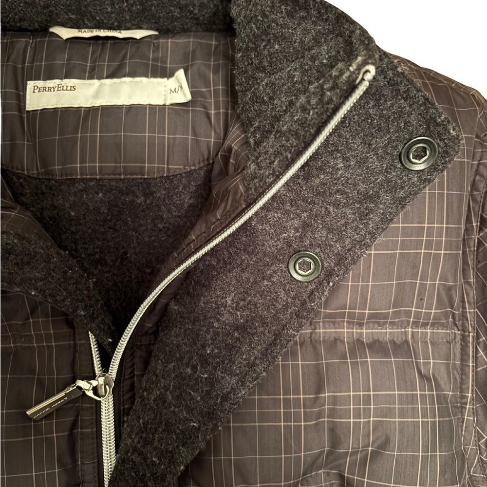 Perry Ellis Charcoal and Beige Plaid Puffer Jacket - Picture 2 of 3